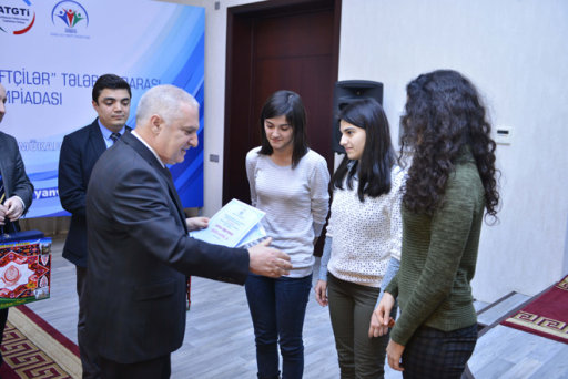 Bakı Ali Neft Məktəbində Gənclər Günü münasibəti ilə tədbir keçirilib - FOTO