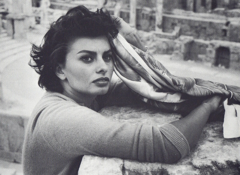 Sofi Loren: ən gözəl italyan xanım - FOTO
