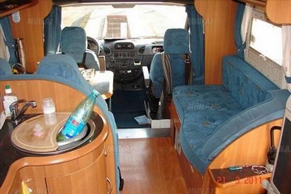 Gömrükdə tutulan əşyalar - FOTO