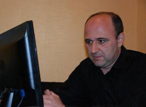 Qar mətbuatın işinə necə təsir göstərdi? - SORĞU - FOTO