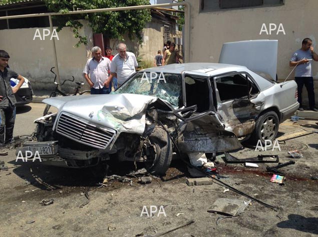 Bakıda üç maşın toqquşub, xeyli yaralı var - YENİLƏNİB - FOTO - VİDEO