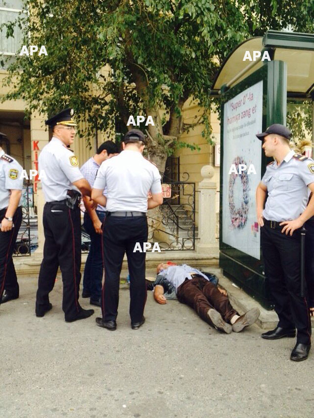 Azərbaycanın xalq artisti dayanacaqda yıxılaraq öldü - YENİLƏNİB - FOTO