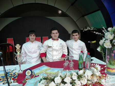 Məşhur azərbaycanlı teleaparıcını qanına qəltan etdilər - YENİLƏNİB - VİDEO - FOTO