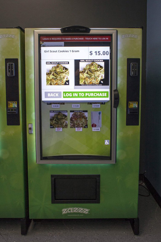 Nəşə satan avtomat da hazırlandı - FOTO