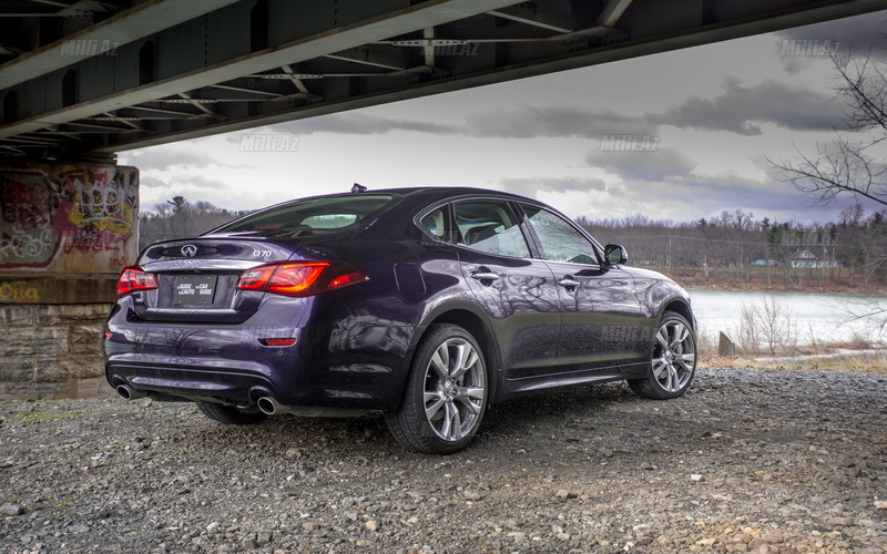 Nissan lüks modeli təzələdi - FOTOSESSİYA