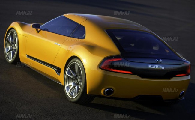 Arxa ötürməli Kia GT4 Stinger - FOTO