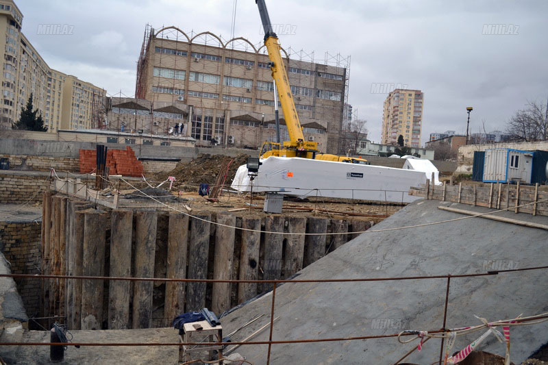 Bakıda yeni tikilən metro stansiyası - FOTOSESSİYA