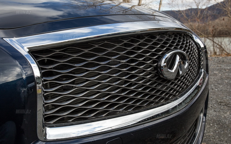 Nissan lüks modeli təzələdi - FOTOSESSİYA