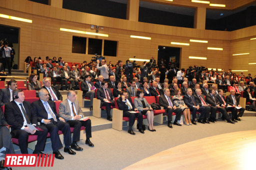 Bakıda Əlimərdan bəy Topçubaşovun anadan olmasının 150 illiyinə həsr edilmiş beynəlxalq konfrans keçirilib - FOTO