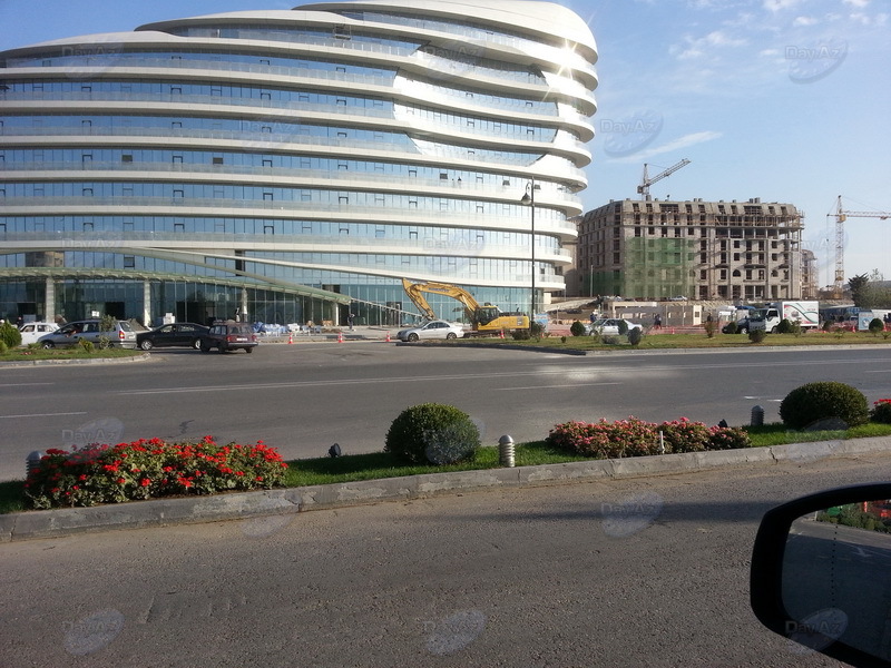 Bakının mərkəzində hərəkət "iflic" oldu - FOTO
