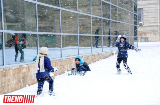 Bakı ağ libasa büründü - FOTOSESSİYA