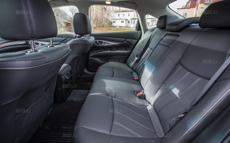 Nissan lüks modeli təzələdi - FOTOSESSİYA