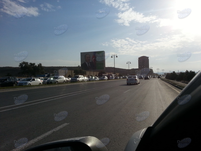Bakının mərkəzində hərəkət "iflic" oldu - FOTO