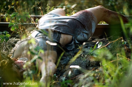 Polislər şokda: ölmüş qadın dirildi - FOTO