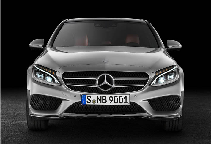 Yeni Mercedes C63 AMG - FOTO