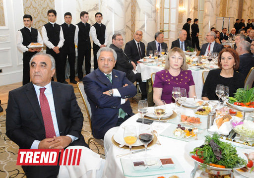 Bakıda "The Business Year: Azerbaijan - 2014" nəşrinin təqdimat mərasimi keçirilib - FOTO