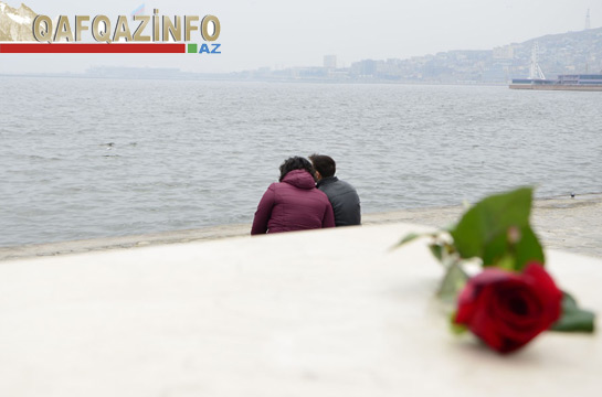 Bakıda Sevgililər Günü - FOTOSESSİYA
