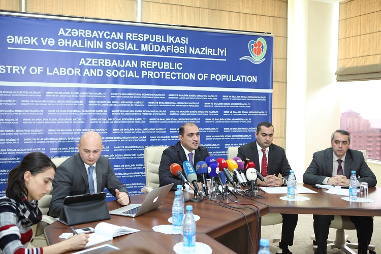 Azərbaycanda artıq iş yerindən arayış almağa ehtiyac olmayacaq - FOTO