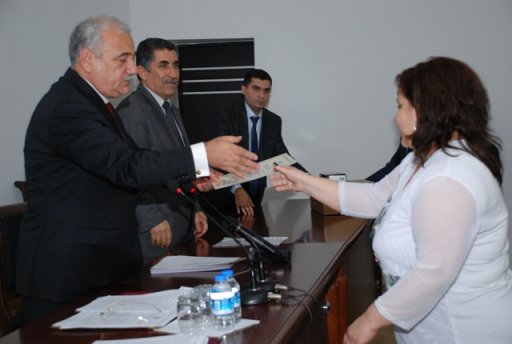 "Mən azərbaycanlıyam" yaradıcılıq müsabiqəsinin qalibləri mükafatlandırıldı - FOTO