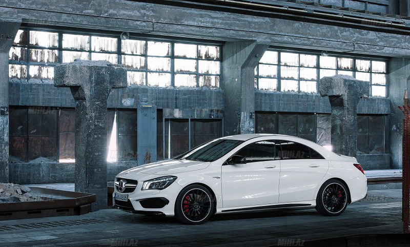 Mercedes-Benz-dən yenilənmiş sedan - FOTO