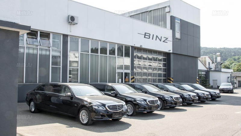 6 qapılı Mercedes-Benz - FOTO