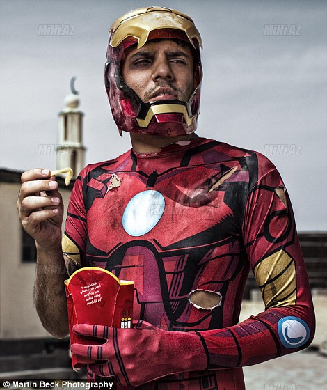 Superqəhrəmanlar adi həyatda - FOTO