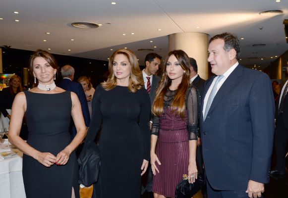 Heydər Əliyev Fondunun təşkilatçılığı ilə Afinada “Bakı-2015” Avropa Oyunlarının təqdimatı keçirilib - FOTO