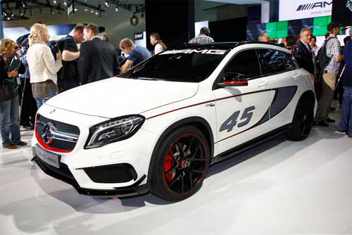 Bu da tam yeni Mercedes-Benz - VİDEO - FOTO