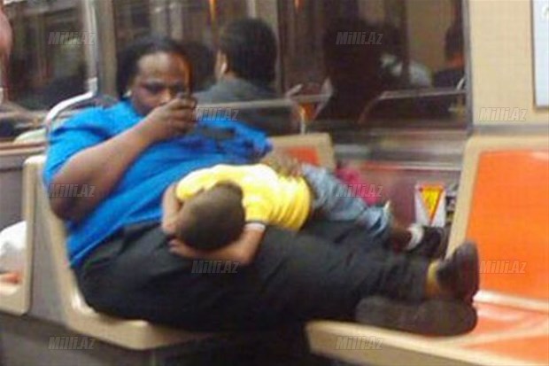 Metroda belə adamlar da var - FOTOSESSİYA