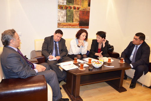 Əflatun Amaşov Avropa Mərkəzinin ölkəmizdə səfərdə olan nümayəndələrini qəbul edib - FOTO