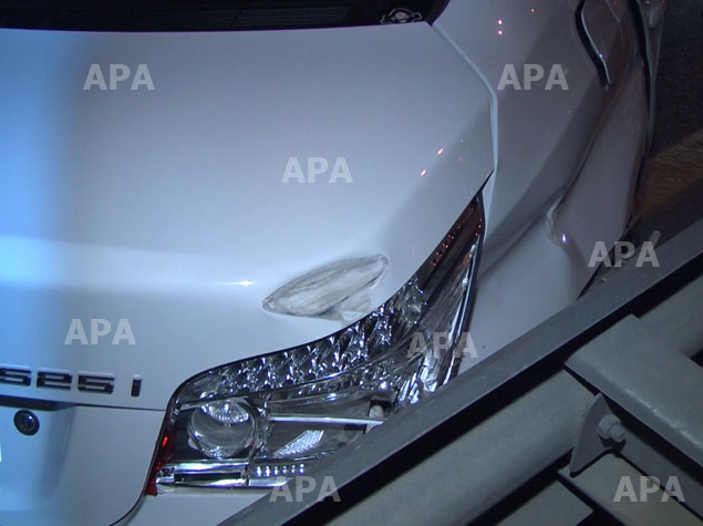 Paytaxtda iki "BMW" markalı avtomobil toqquşdu - VİDEO - FOTO
