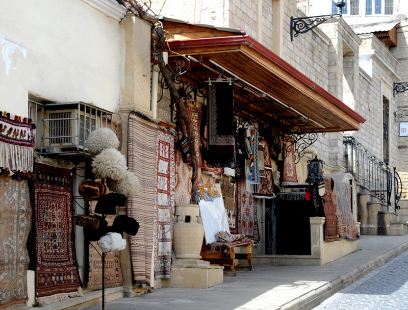 Bakının canlı tarixi - FOTO