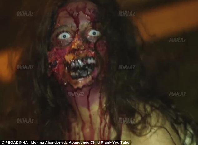 Şok: Ağlayan qız görənləri dəhşətə gətirdi - VİDEO - FOTO