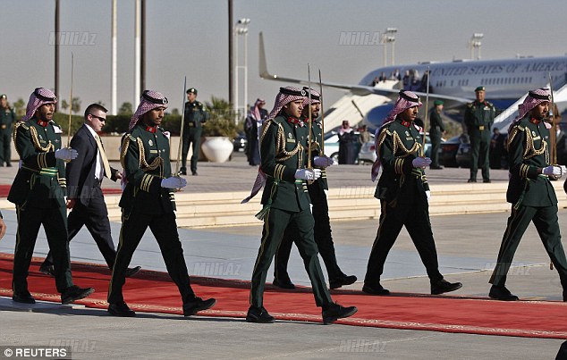 Mişel Obama vəhhabilərə meydan oxudu - FOTO