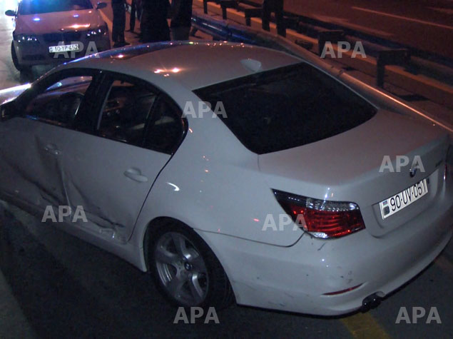 Paytaxtda iki "BMW" markalı avtomobil toqquşdu - VİDEO - FOTO