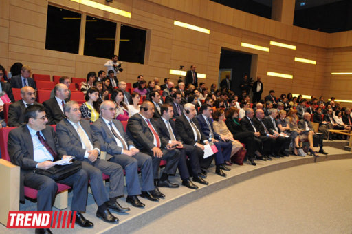 Bakıda Əlimərdan bəy Topçubaşovun anadan olmasının 150 illiyinə həsr edilmiş beynəlxalq konfrans keçirilib - FOTO