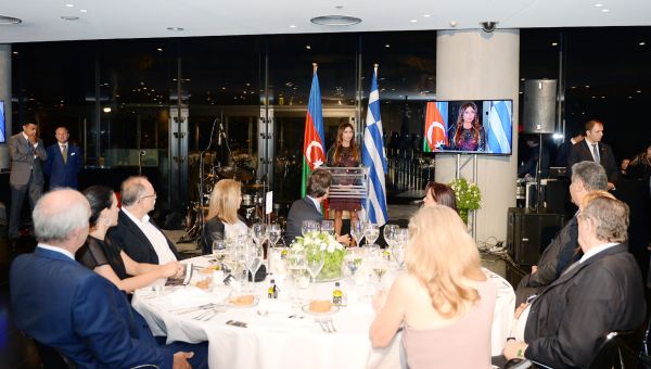 Heydər Əliyev Fondunun təşkilatçılığı ilə Afinada “Bakı-2015” Avropa Oyunlarının təqdimatı keçirilib - FOTO