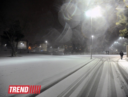 Bakıya qar yağır - YENİLƏNİB - FOTOSESSİYA