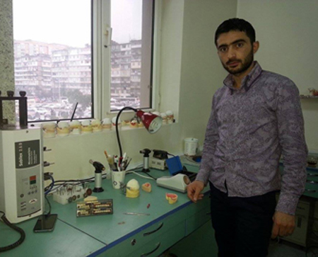 Aylıq gəliri 7 min manat olan sadə peşə adamı - FOTO