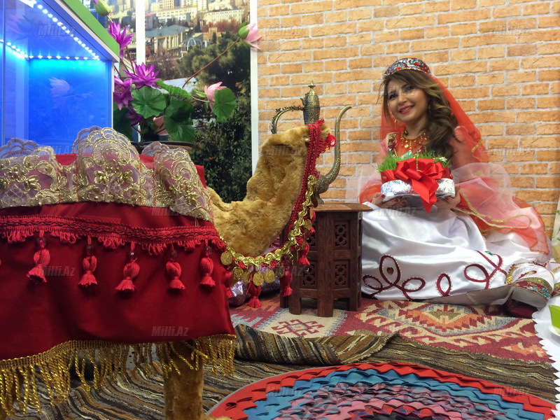 Teleaparıcı Səma Abbasova: "Buna haqqım yoxdur" - FOTOSESSİYA