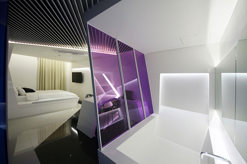 Otel otağındakı büllür parıltısı - FOTO