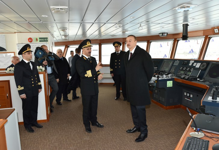 Prezident İlham Əliyev və xanımı Mehriban Əliyeva Müslüm Maqomayevin adını daşıyan gəminin istismara verilməsi mərasimində iştirak ediblər - YENİLƏNİB - FOTO