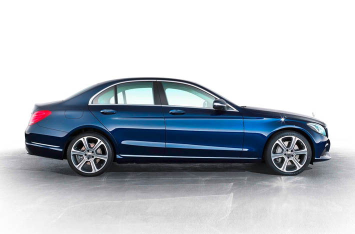 Mercedes-Benz C-Class təqdim olundu - FOTO
