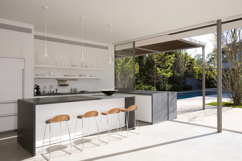 Dağ ətəyində ev - FOTO