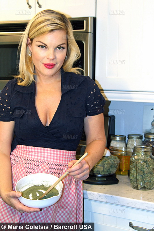 Dünyanın ən nəşəxor qadını: "Tüstü mənə ləzzət verir" - VİDEO - FOTO