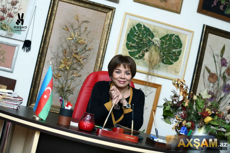 Suğra Bağırzadə: "Onunla dava etmək də, küsmək də xoşdur" - FOTOSESSİYA