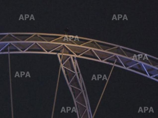 Bakıda özünü körpüdən atan gəncin kimliyi müəyyənləşdi - YENİLƏNİB - ANBAAN VİDEO - FOTO