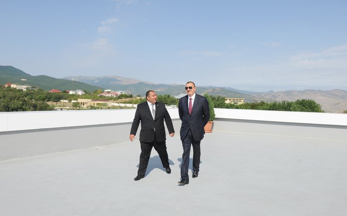Prezident İlham Əliyev: "Azərbaycan öz sürətli inkişaf dövrünü yaşayır və ölkədə böyük quruculuq işləri aparılır" - YENİLƏNİB - FOTO