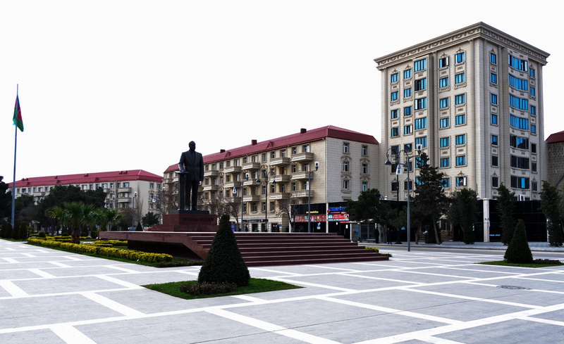 Yeniləşən "Gənclər şəhər"i - FOTO