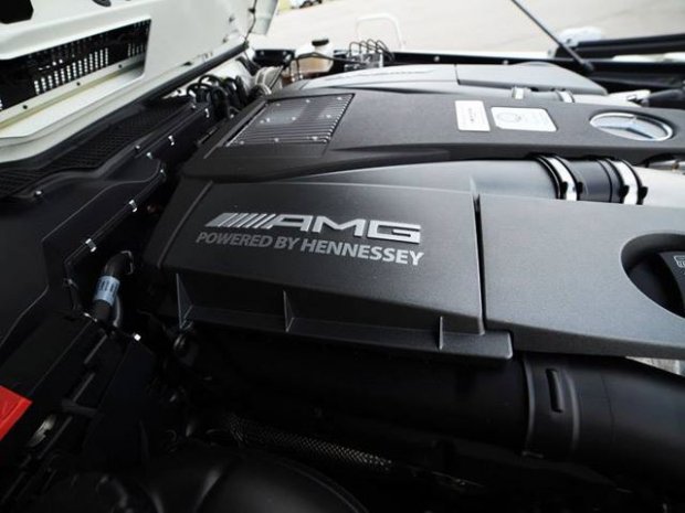 Azərbaycana gətirilən yarım milyonluq eksklüziv "Gelandewagen"in sahibi kimdir?